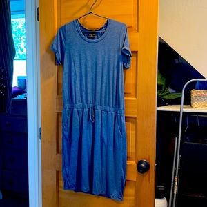 32 degree Cool blue T shirt dress, medium